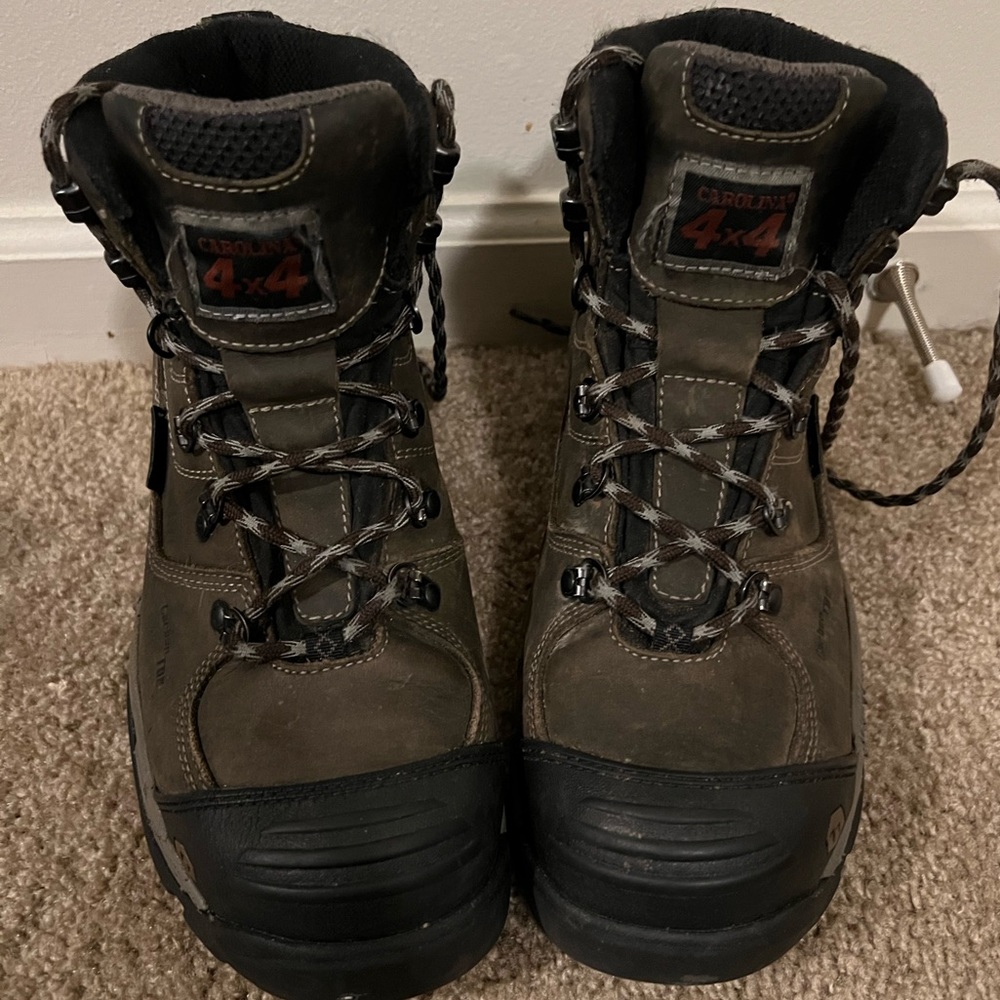 - Carolina 4×4 boots waterproof carbon composite toe size 9.5